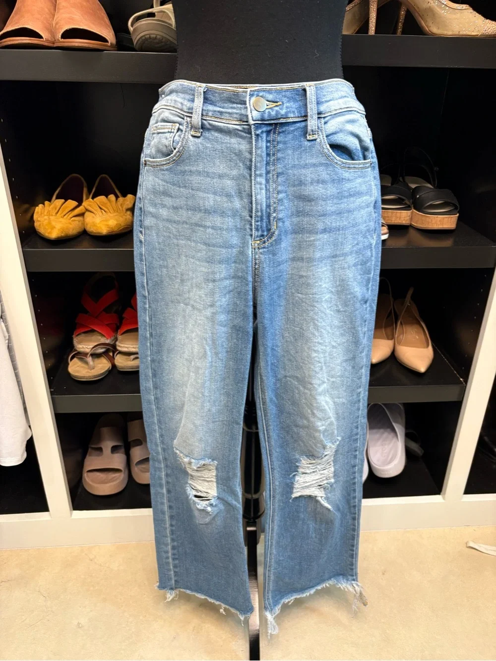 Altar'd State Light Blue Distressed Cropped Jeans - Picture 2 of 12